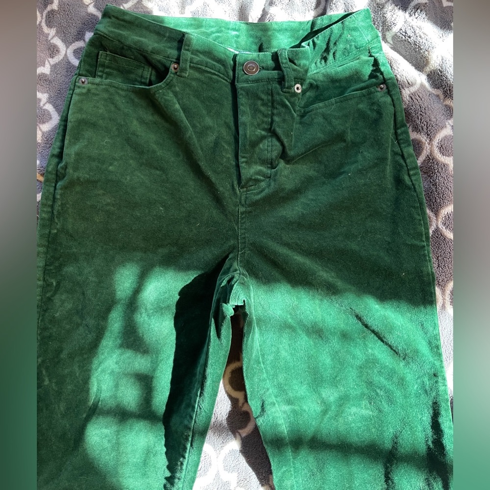 ModCloth EUC Green Velvet Pants